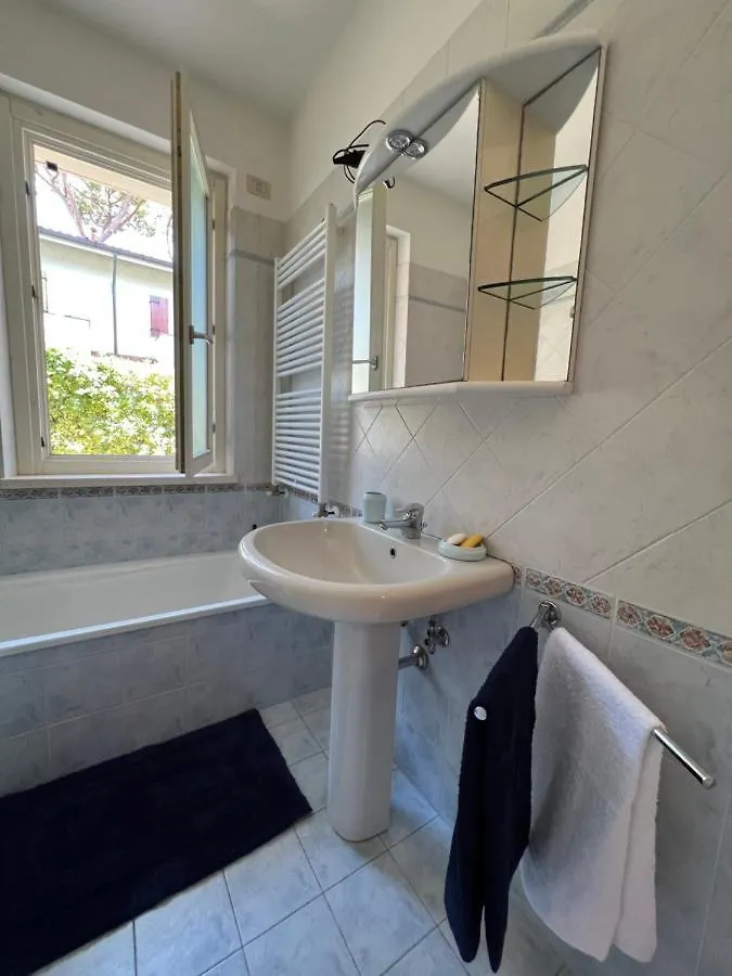 A 2 Passi Dal Mare - Seaside Apt With Backyard 마사 0*,
